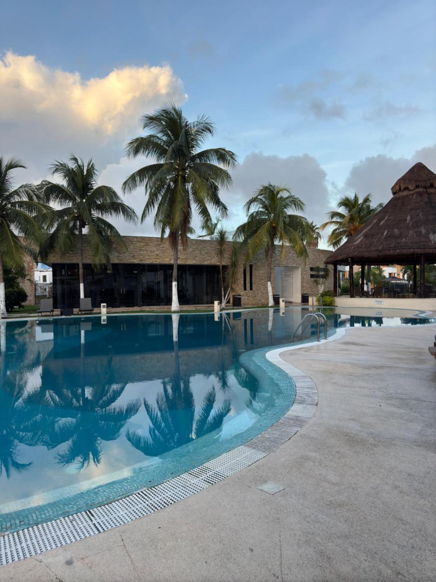 Privada De Renta Mensual * Cancún